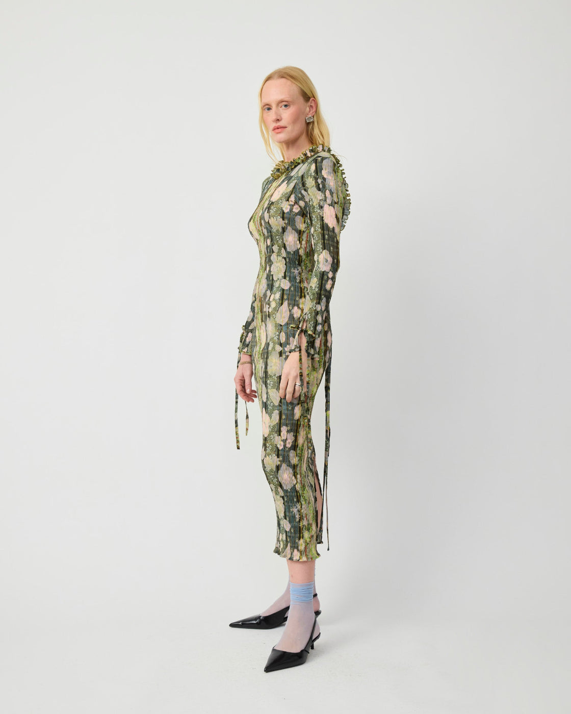 Huxley Smock Pleated Dress in Bruno