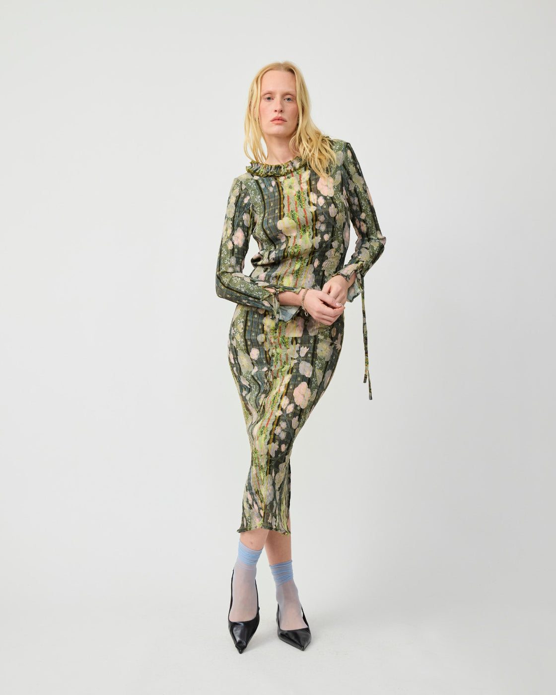Huxley Smock Pleated Dress in Bruno