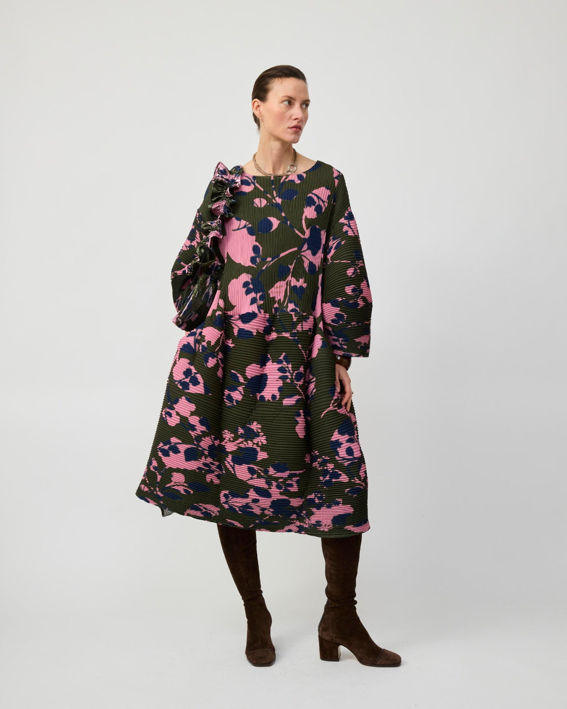 Pax Handpleated Dress in Moss Ingrid