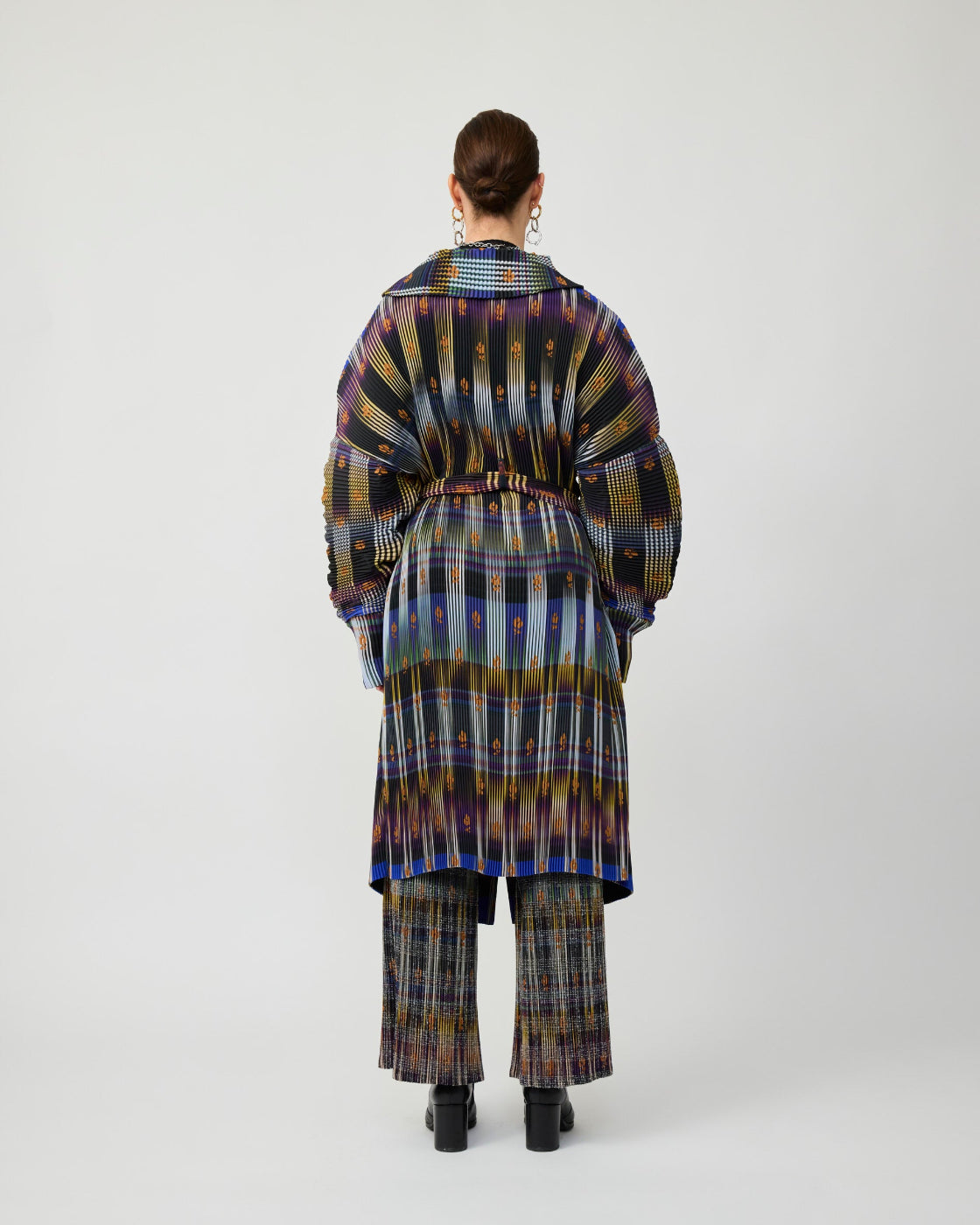 Konrad Pleated Coat in Helge