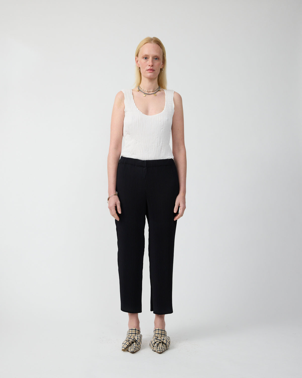 Jack Pleated Trousers in Monochrom Black