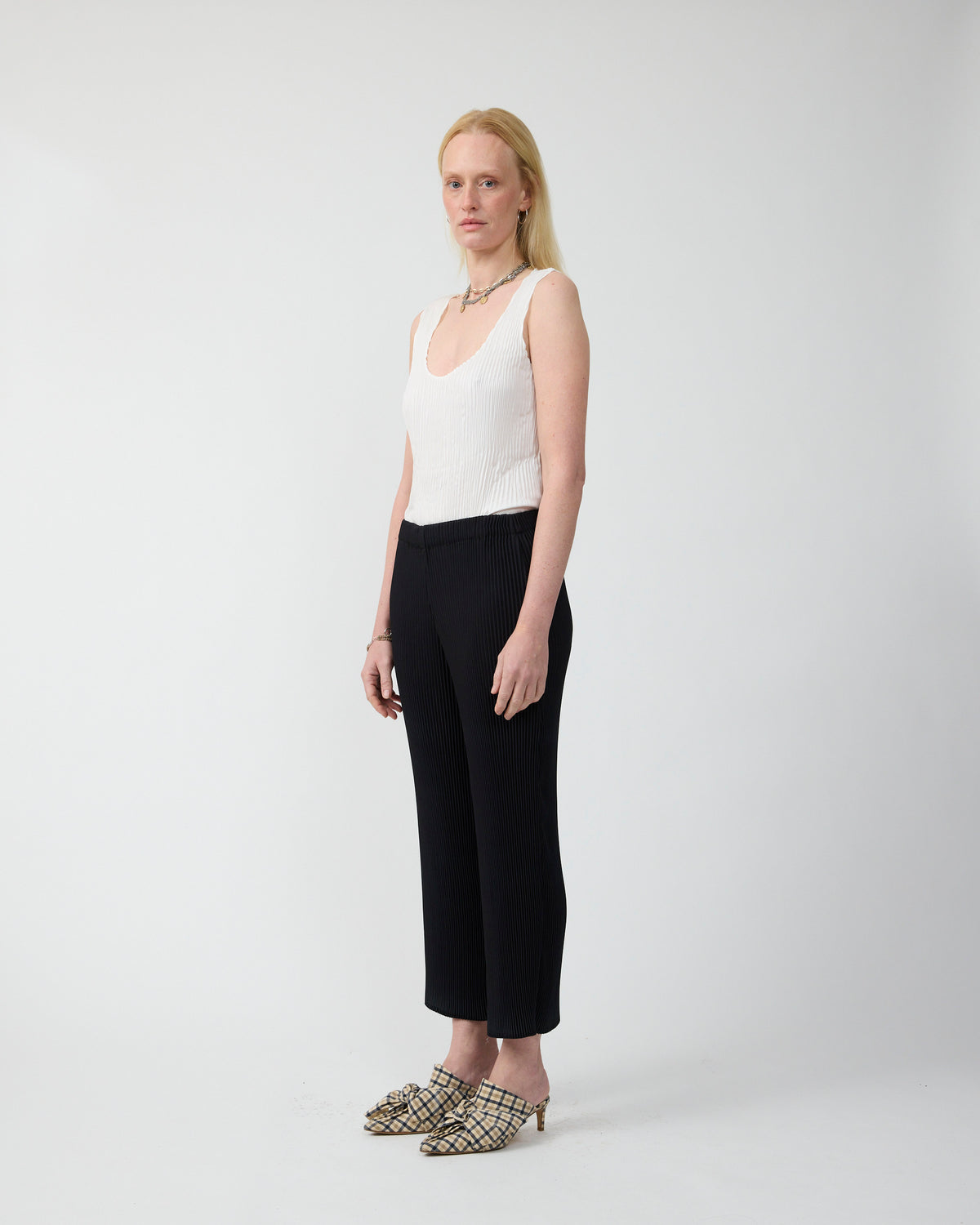 Jack Pleated Trousers in Monochrom Black