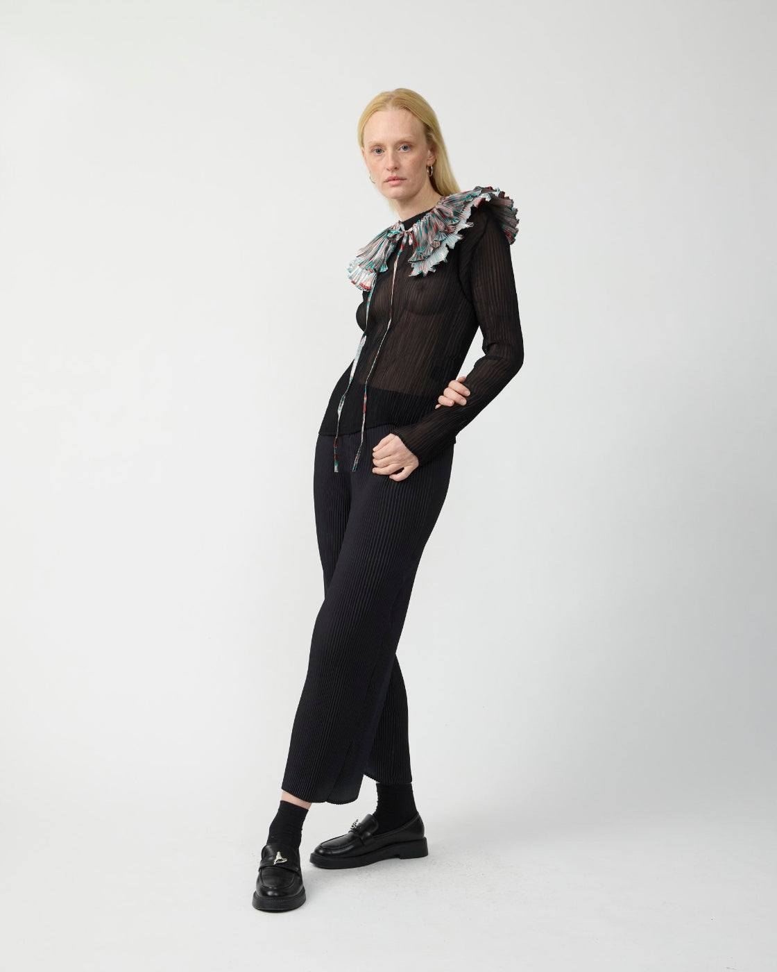 Winnie Pleated Collar in Metallic Gallia