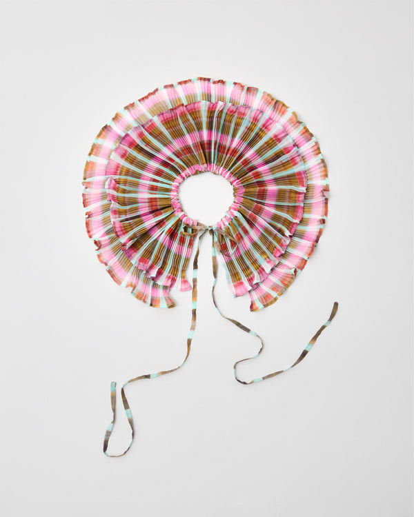 Winnie Pleated Collar in Tarek