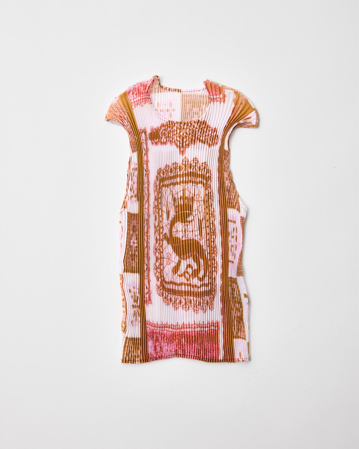 Thelma Pleated Top in Apo