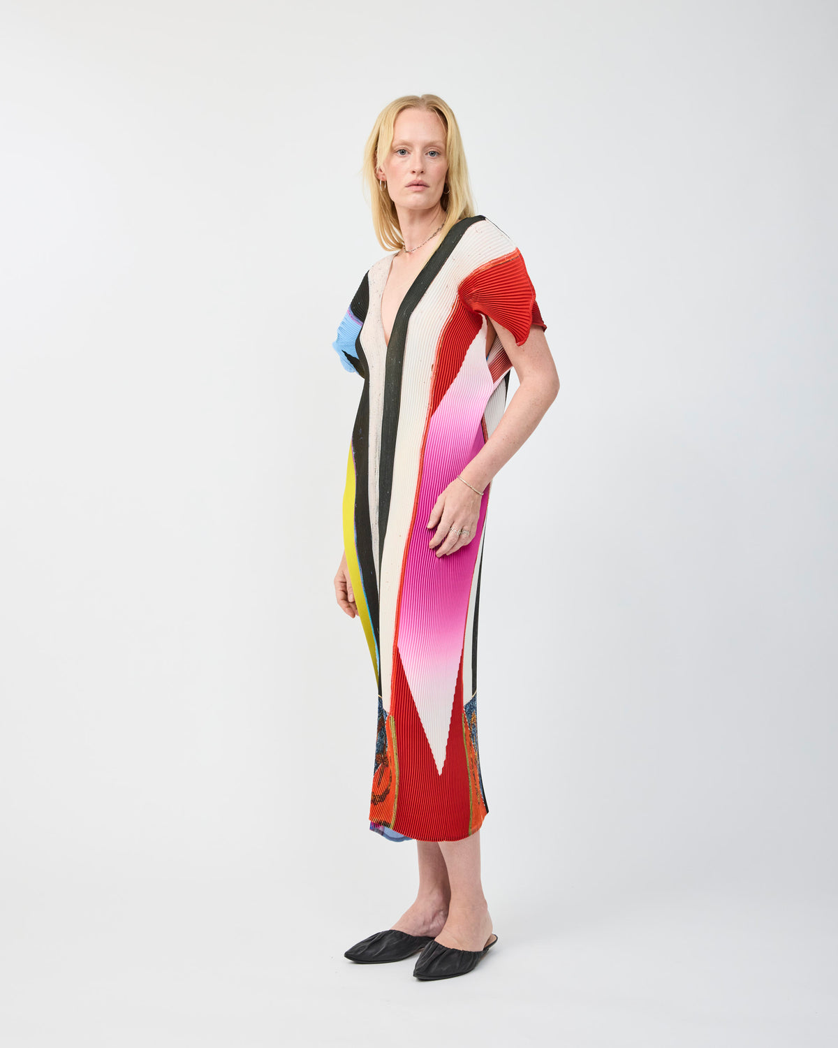 REVA PLEATED DRESS IN ASH