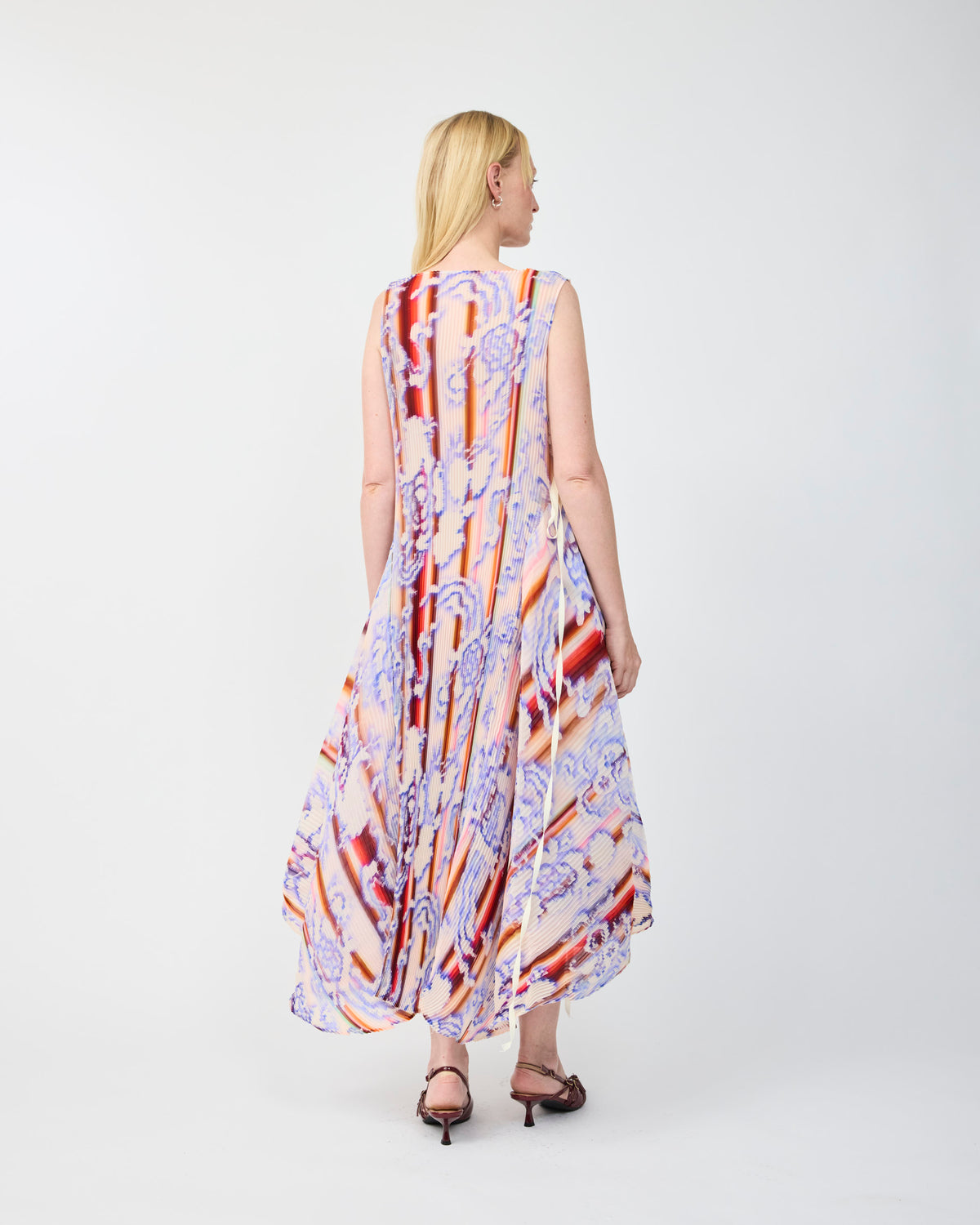 BARTHOLL PLEATED DRESS IN LOTTE