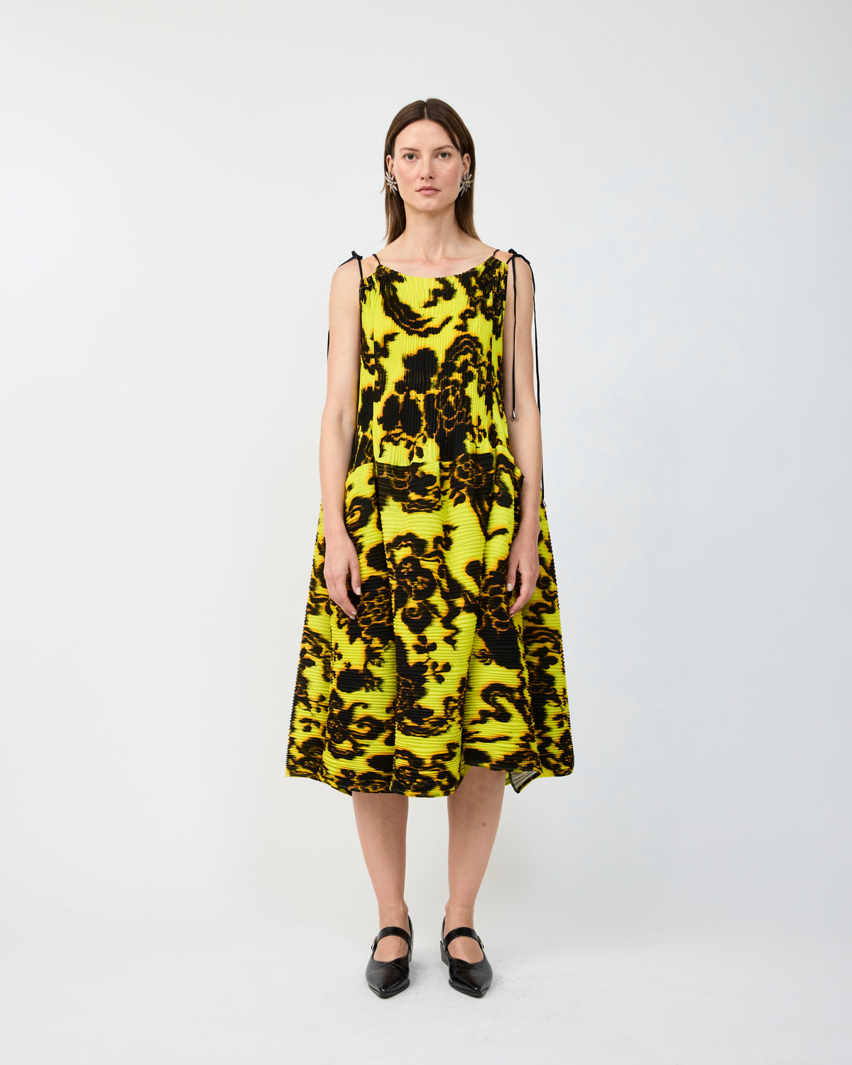 NELLY HANDPLEATED DRESS IN ELECTRIC AUGUST