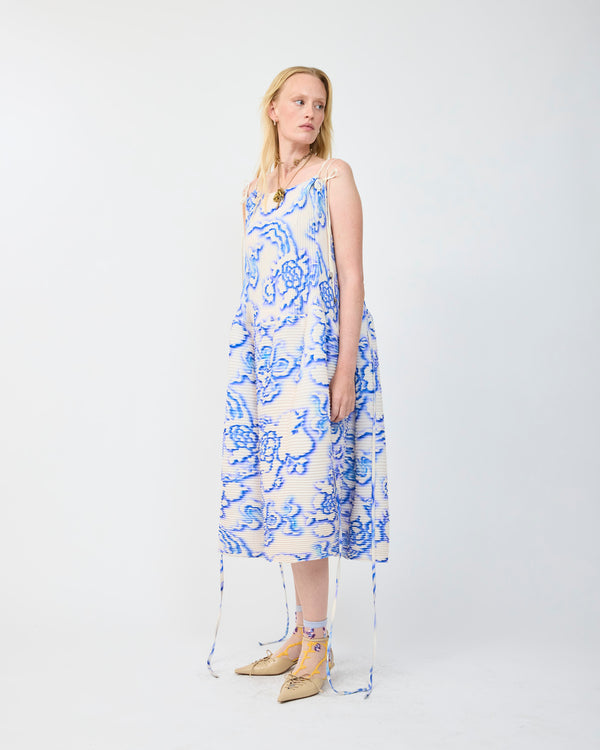 NELLY HANDPLEATED DRESS IN AZURE AUGUST