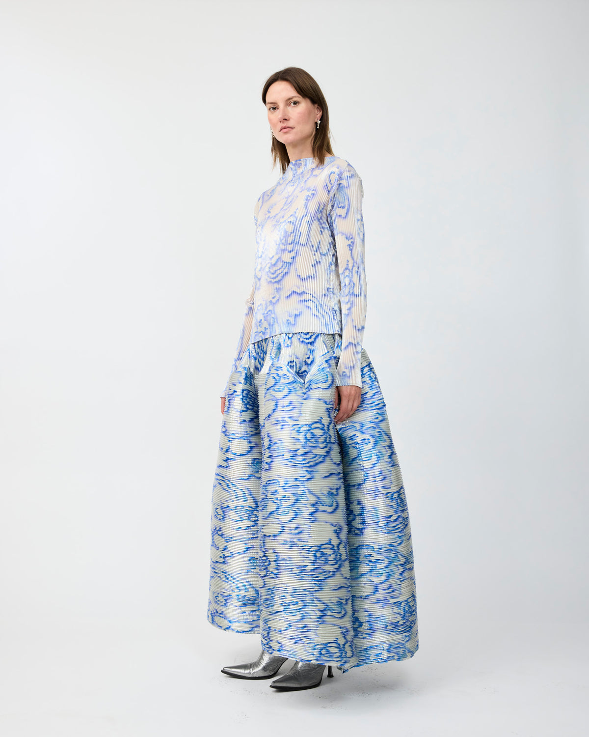 LEE PLEATED TOP IN METALLIC AUGUST