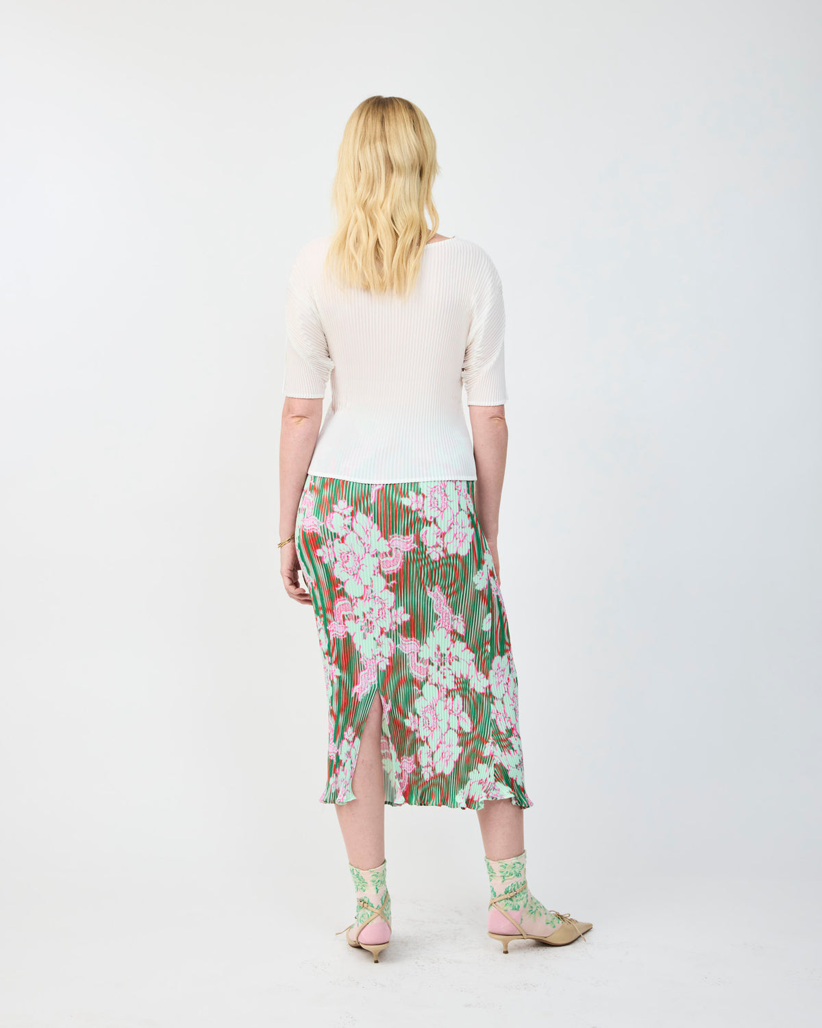 SILAS PLEATED TOP IN WHITE KOLLI