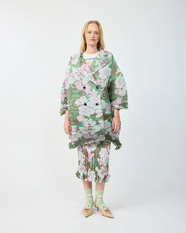 JOHAN PLEATED COAT IN METALLIC LIESE