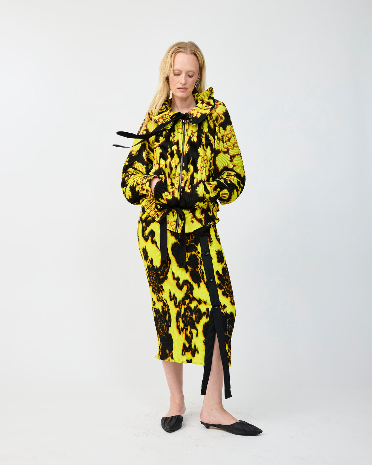 WILLI PLEATED JACKET IN AUGUST