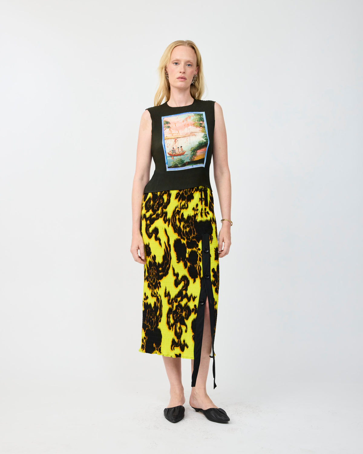 THELMA PLEATED TOP IN BLACK KOLLI