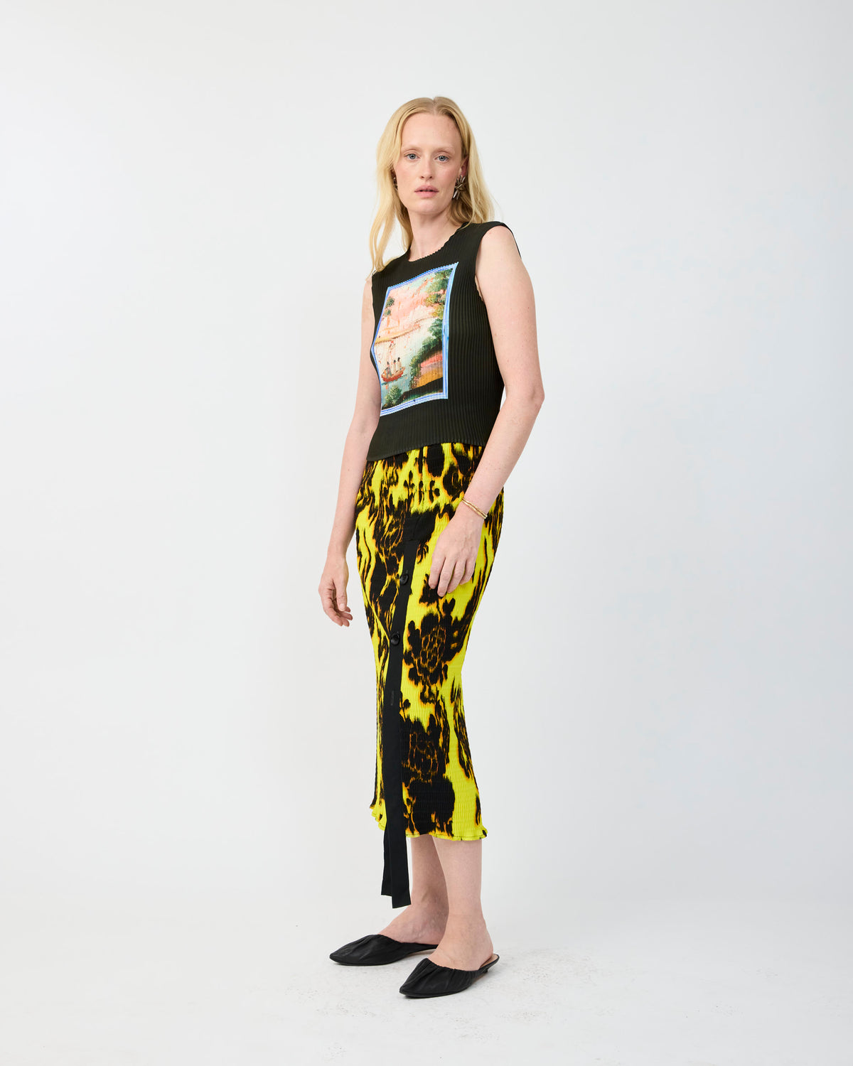 THELMA PLEATED TOP IN BLACK KOLLI