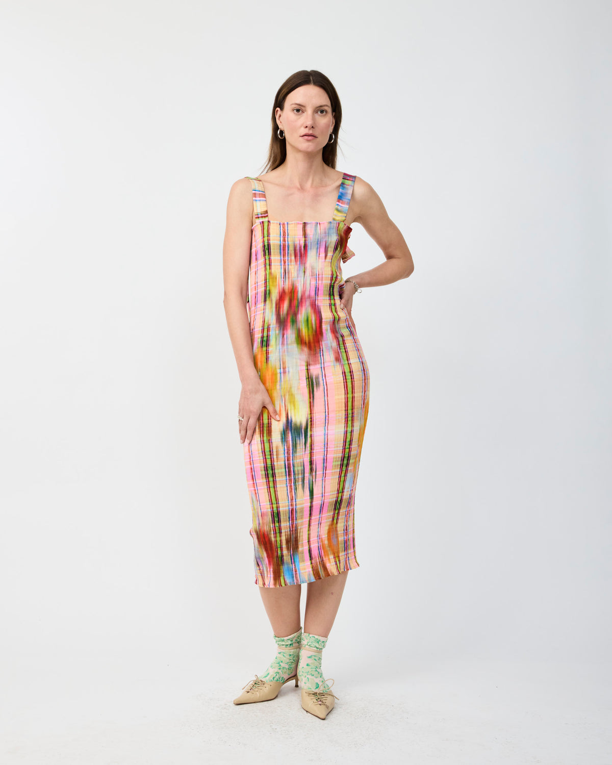 ALMA SMOCK PLEATED DRESS IN RILKE