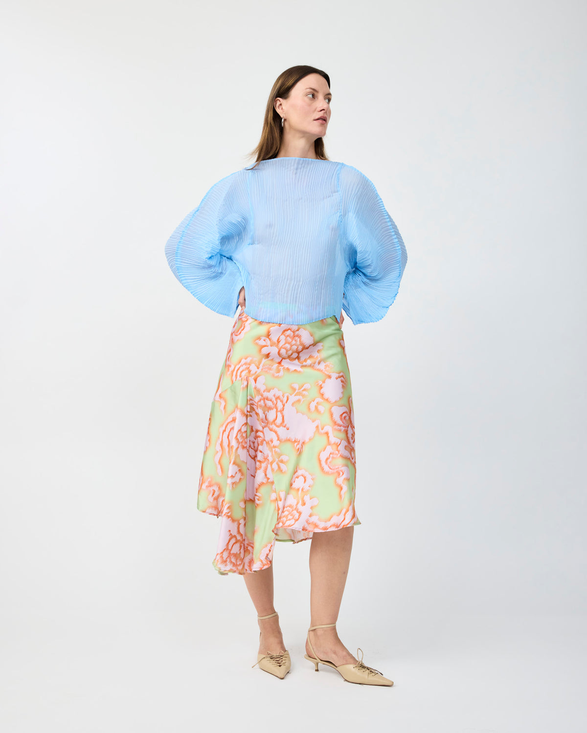 RANA HANDPLEATED TOP IN BLUE
