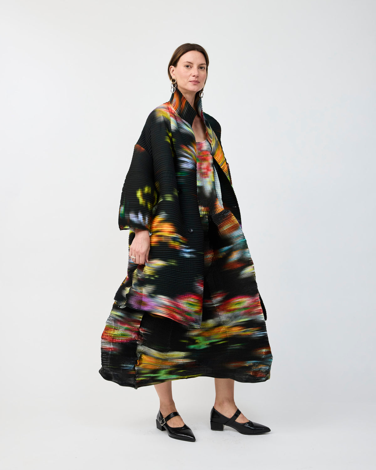 JOHAN HANDPLEATED COAT IN CLARA