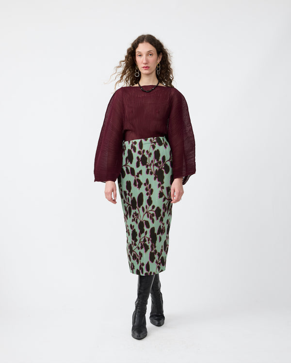 Rana Handpleated Top in Burgundy