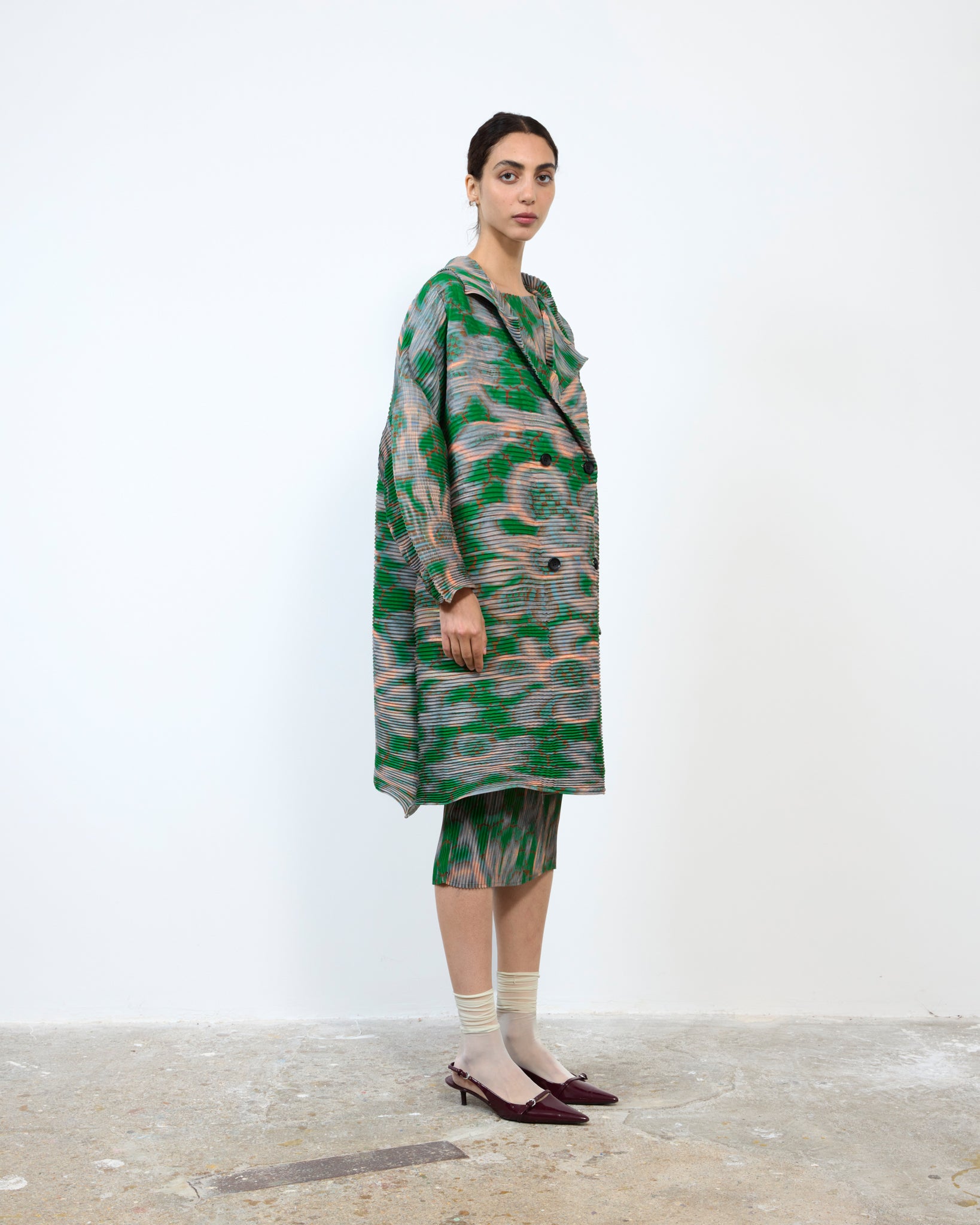 HANDPLEATED JOHAN COAT IN GALLIA