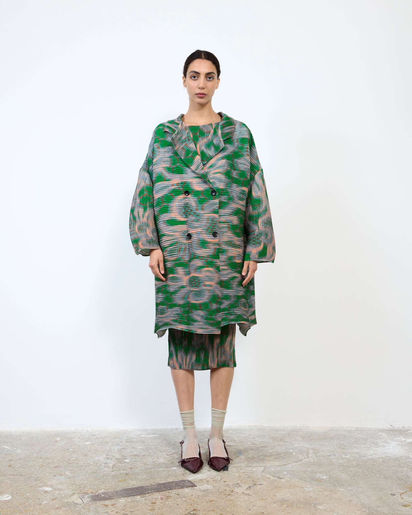 HANDPLEATED JOHAN COAT IN GALLIA