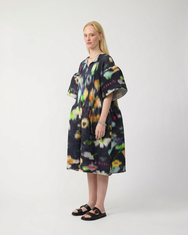 Thekla Handpleated Dress in dark Mayu
