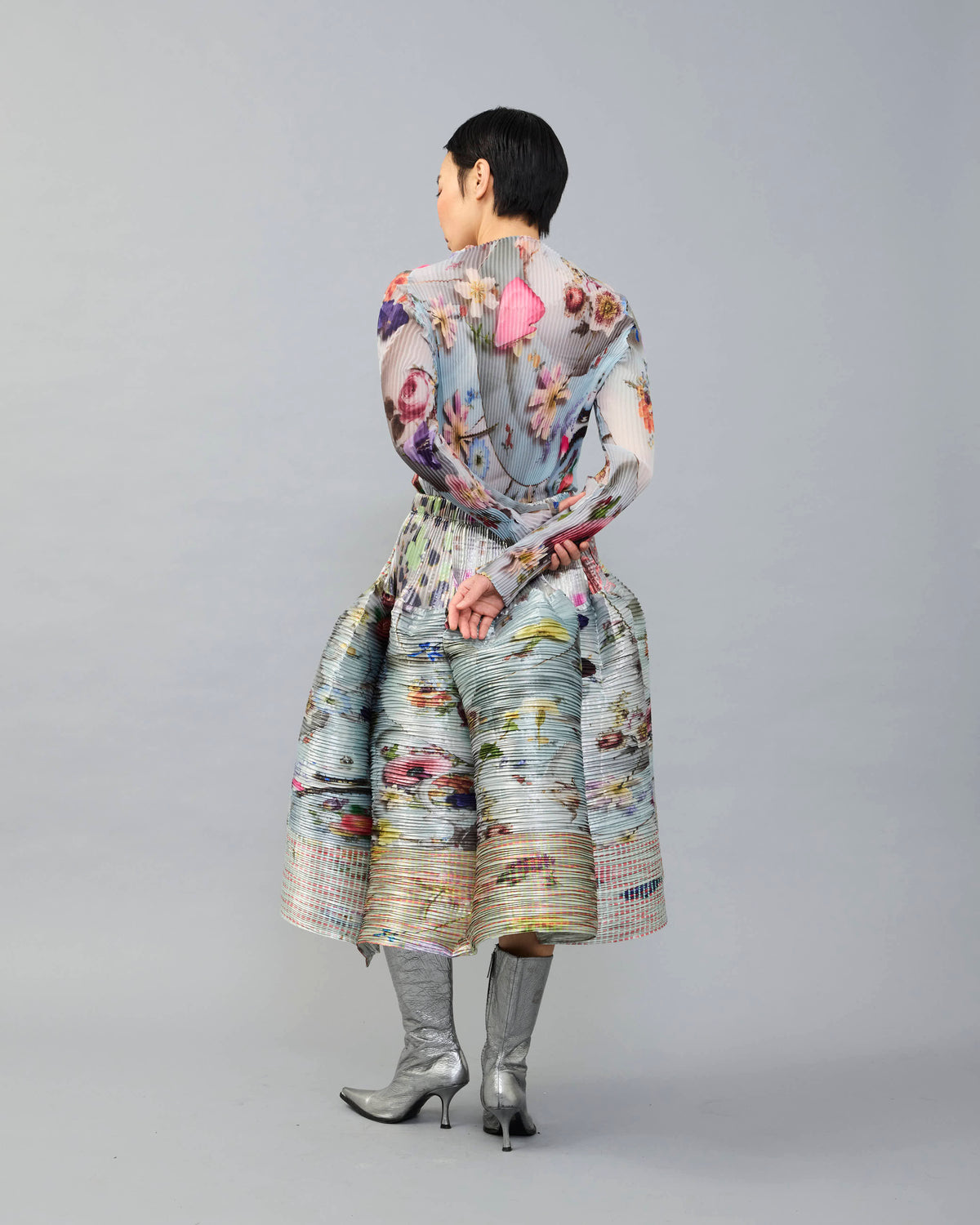 Kenza Handpleated skirt in Metallic Silver