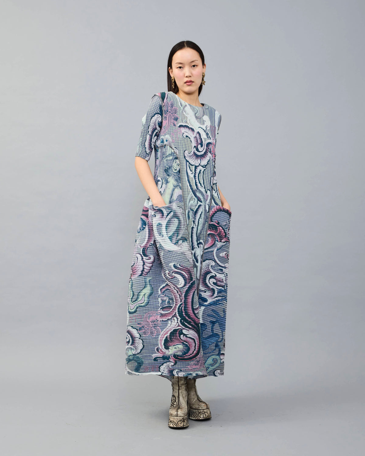Uma Handpleated Dress in Quentin