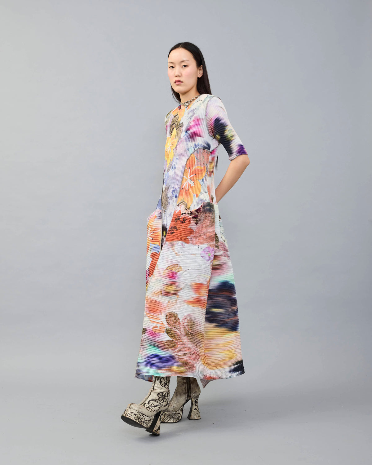 Uma Handpleated Dress in Lilia