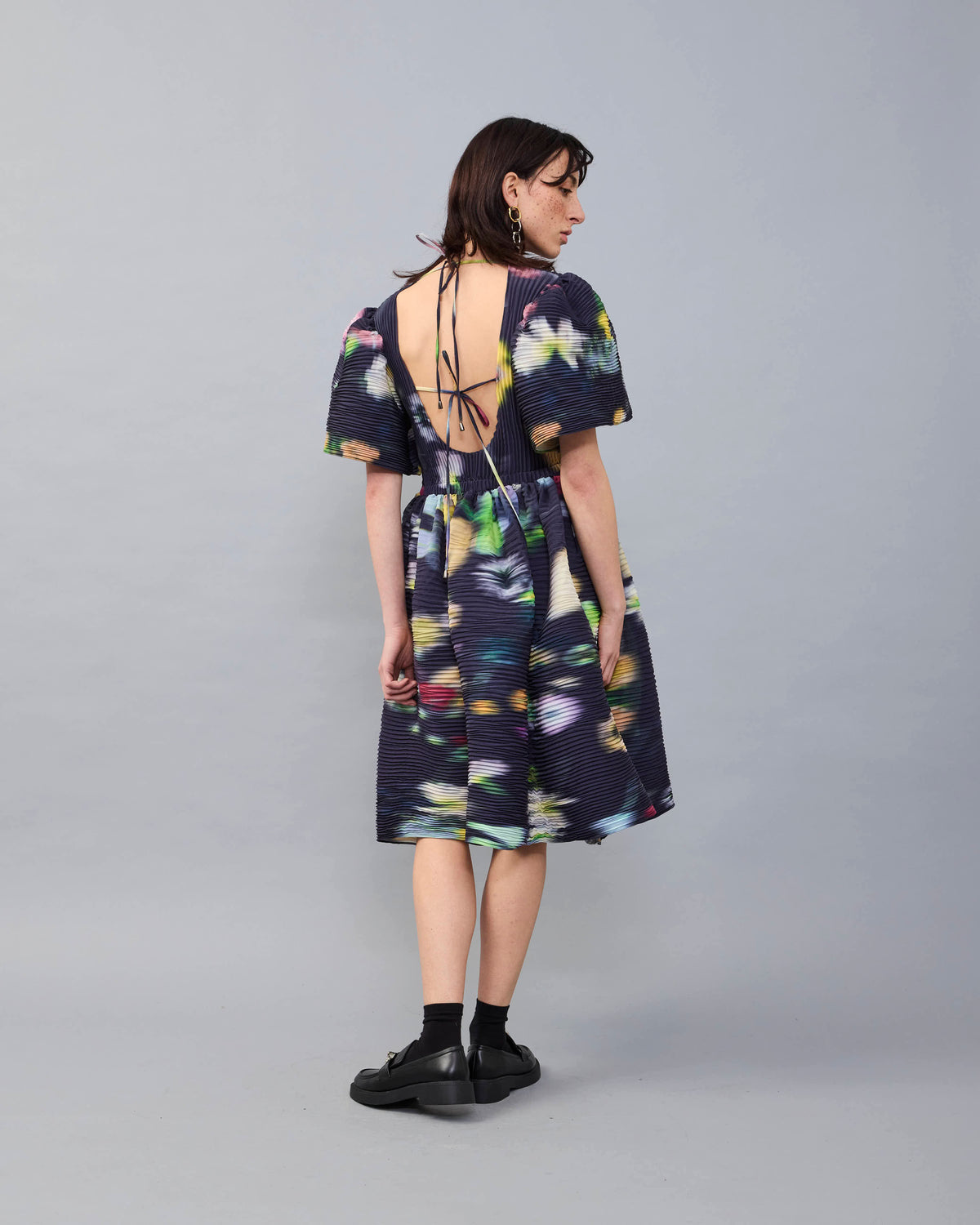 Swani Handpleated Dress in dark Mayu