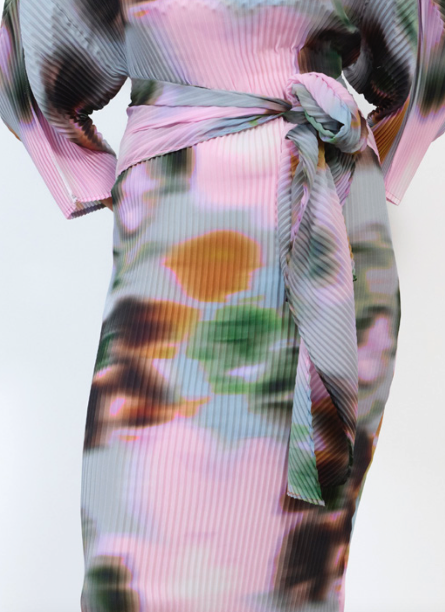 WOLFGANG PLEATED SCARF/BELT IN MARIS