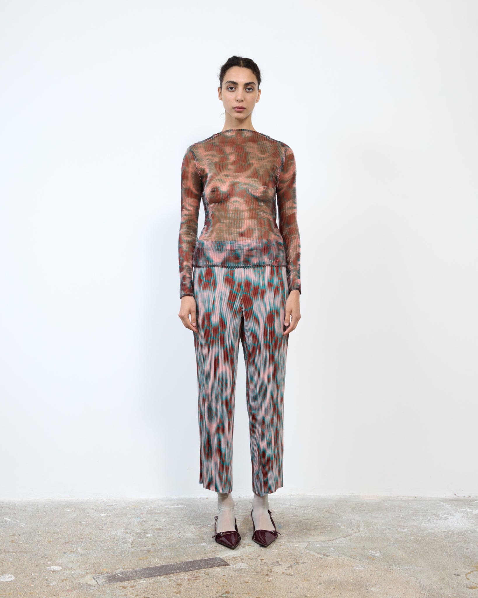 LEE PLEATED TOP IN TRANSPARENT GALLIA