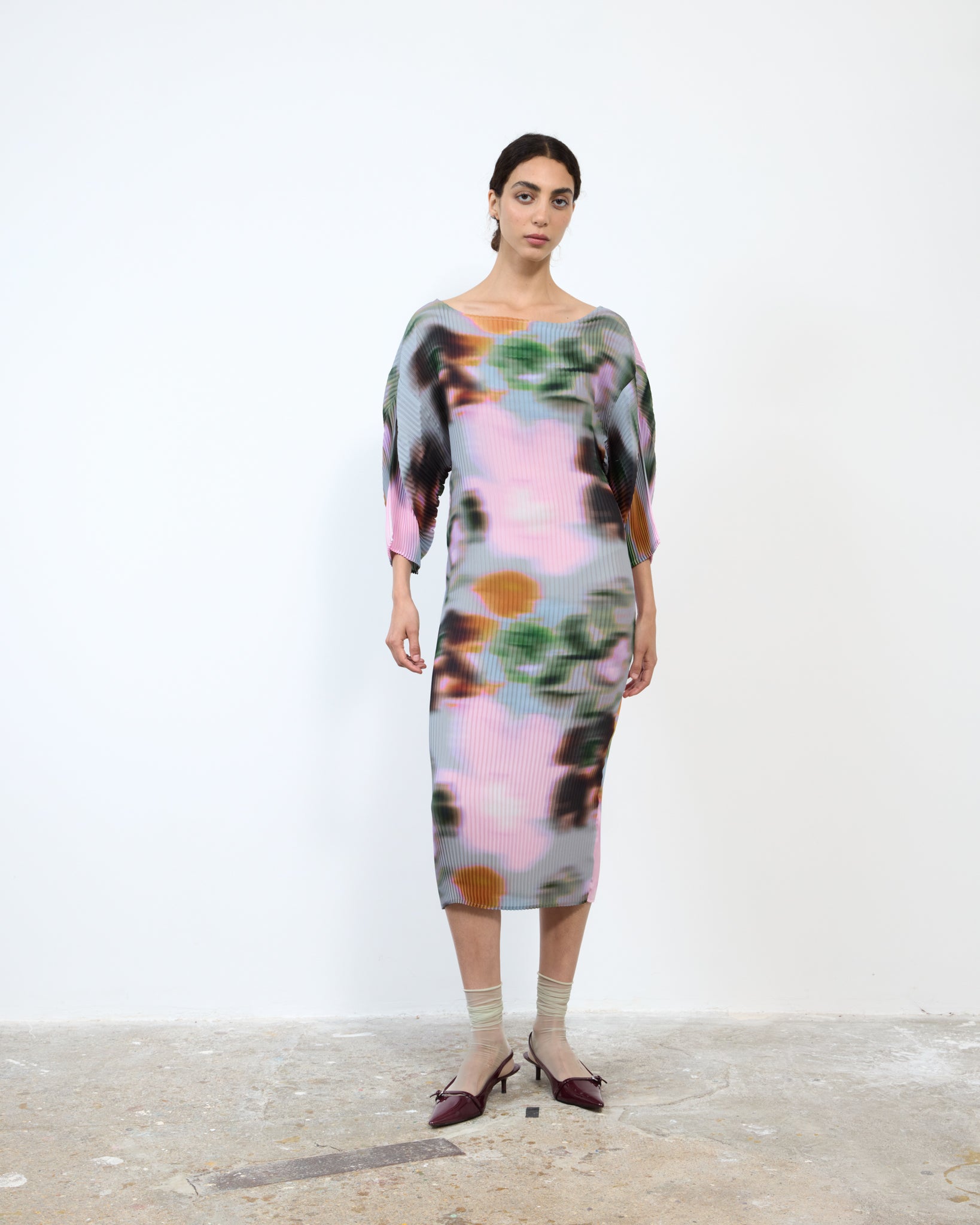 LEILA PLEATED DRESS IN MARIS