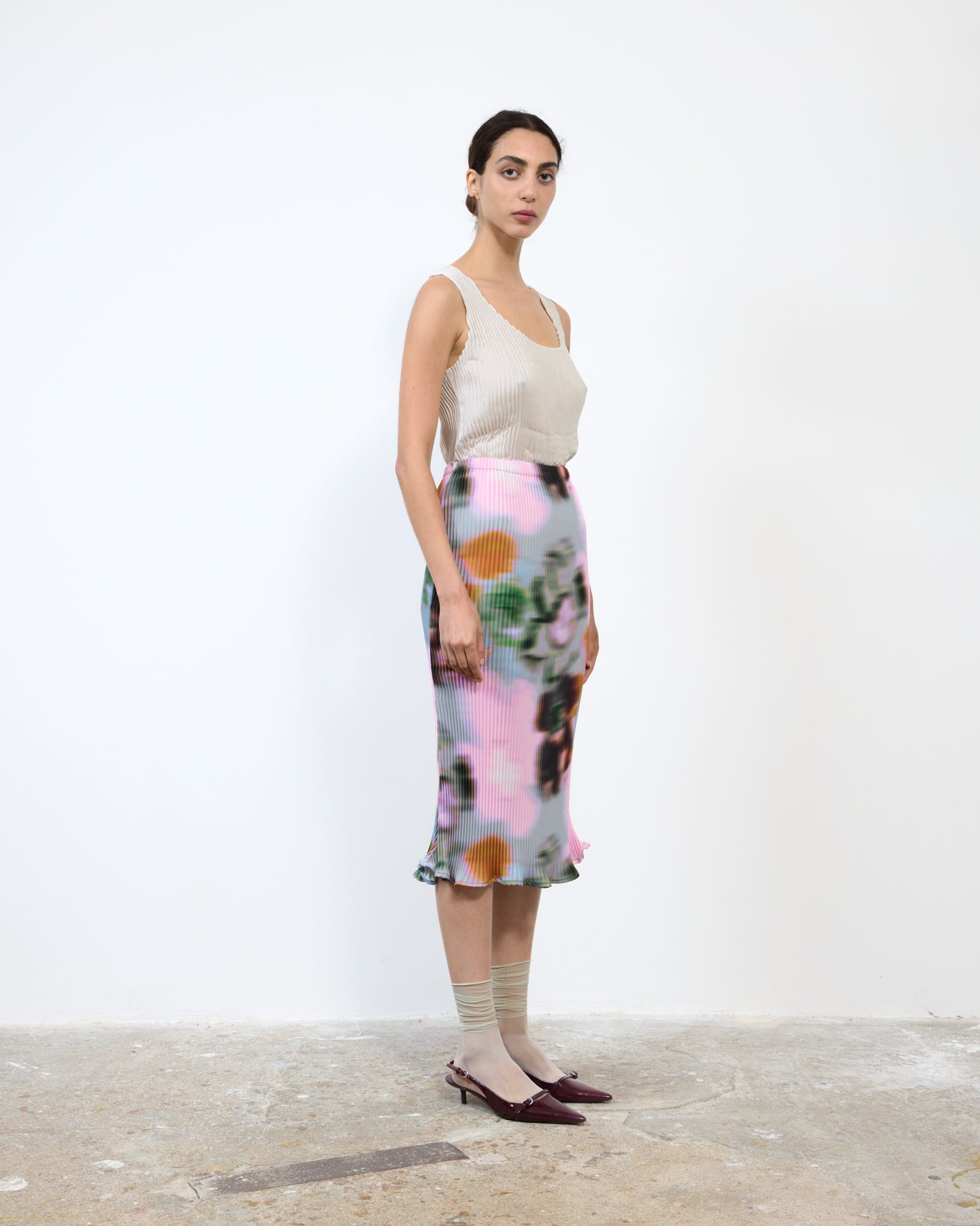 MILLA PLEATED SKIRT IN MARIS