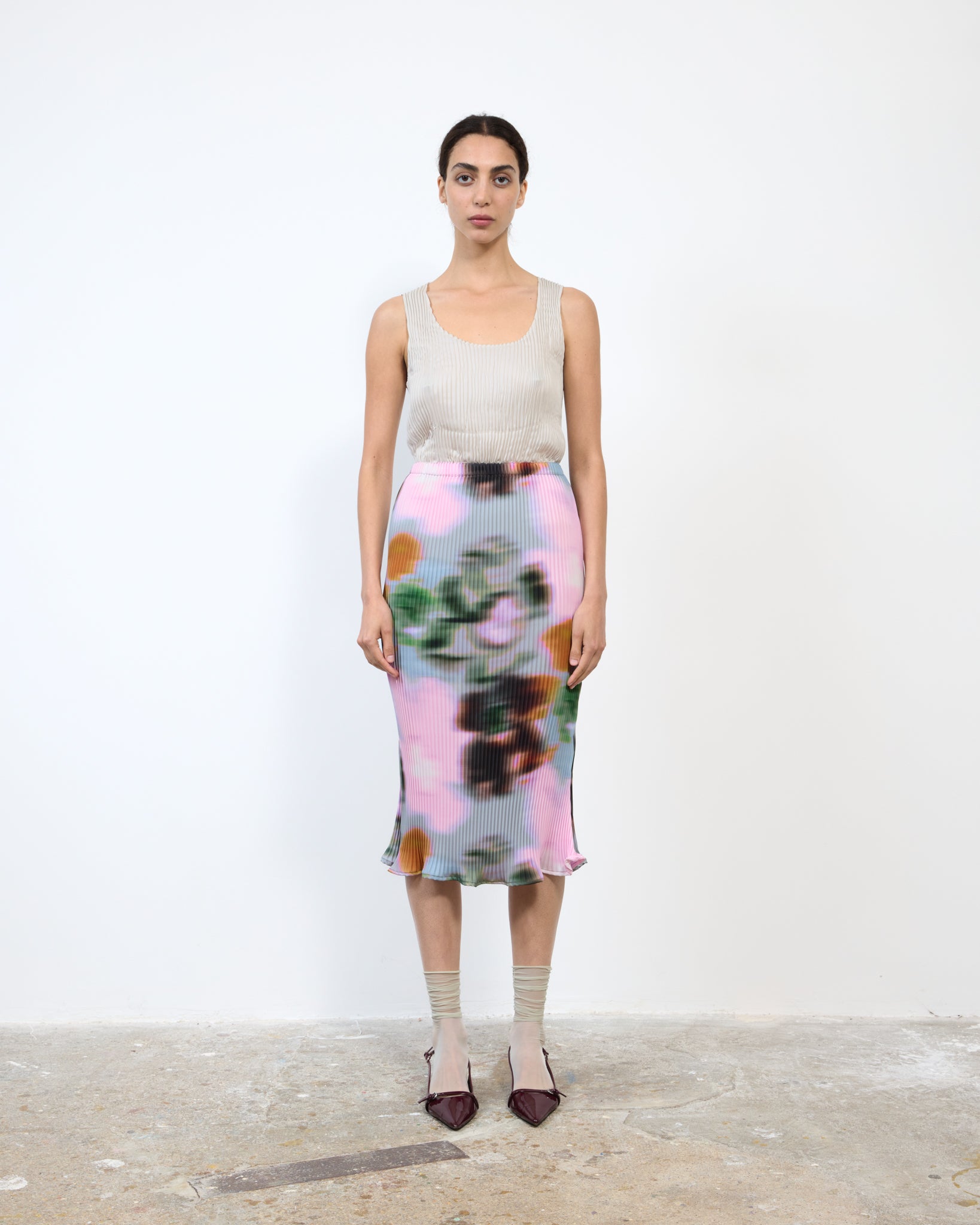 MILLA PLEATED SKIRT IN MARIS